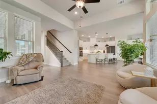 3126 Cliff Swallow Ln, Arlington, TX 76005 - Photo 9