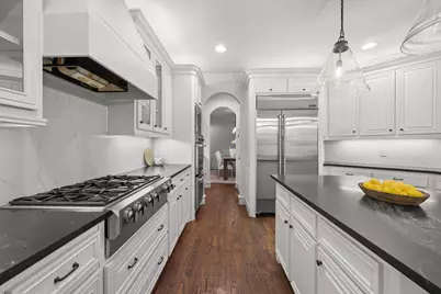 6218 Lakeshore Drive, Dallas, TX 75214 - Photo 11