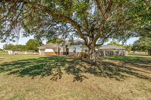 1501 Johnson Rd, Iowa Park, TX 76367 - Photo 5