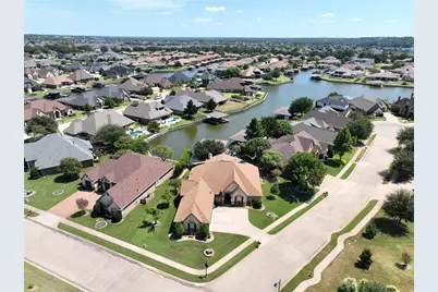 1501 Chelsea Bay Court, Granbury, TX 76048 - Photo 37