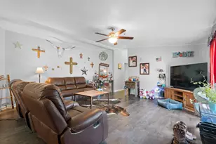 7200 S Hwy 171, Grandview, TX 76050 - Photo 13