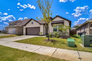 2104 Franklin St, Princeton, TX 75407 - Photo 3