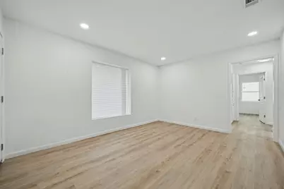 11446 Lippitt Avenue, Dallas, TX 75218 - Photo 15