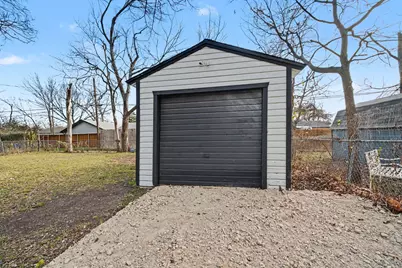 11446 Lippitt Avenue, Dallas, TX 75218 - Photo 25
