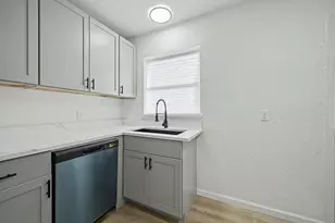 11446 Lippitt Ave, Dallas, TX 75218 - Photo 9