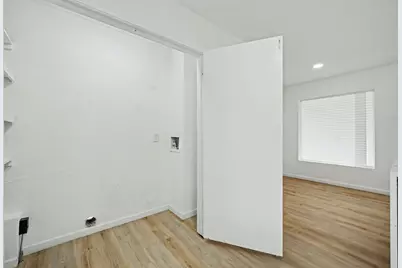 11446 Lippitt Avenue, Dallas, TX 75218 - Photo 15