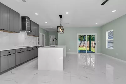 3202 Lowland Drive, Granbury, TX 76048 - Photo 7