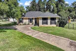 6103 Prospect Hill Dr, Granbury, TX 76049 - Photo 1