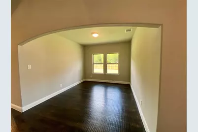 400 Devonshire Drive, Greenville, TX 75401 - Photo 7