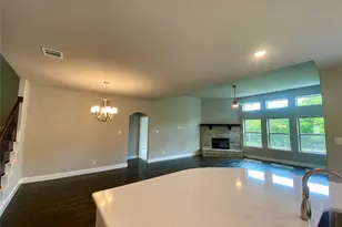 400 Devonshire Dr, Greenville, TX 75401 - Photo 15