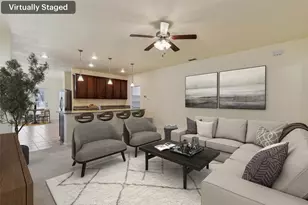 1025 Marietta Ln, Aubrey, TX 76227 - Photo 5