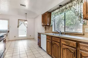 1807 Eldora Ct, Richardson, TX 75081 - Photo 3