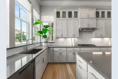 663 Baugh Drive, Irving, TX 75039 - Photo 5