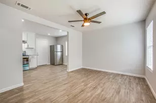 637 N 4th St, Garland, TX 75040 - Photo 3