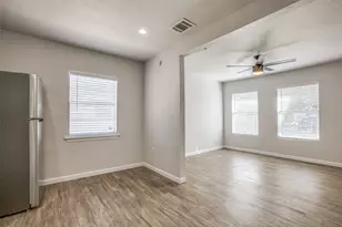 637 N 4th St, Garland, TX 75040 - Photo 9