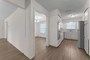 7301 Laurie Dr, Fort Worth, TX 76112 - Photo 13