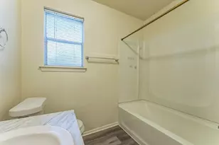 7301 Laurie Dr, Fort Worth, TX 76112 - Photo 25