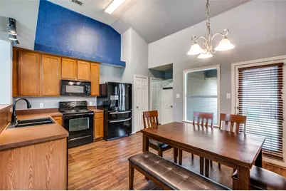 8823 Eastwood Avenue, Cross Roads, TX 76227 - Photo 7