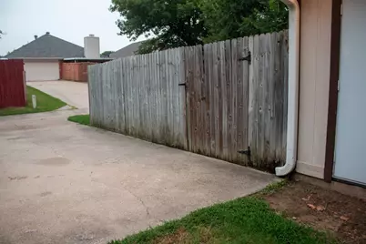 7220 Blackthorn Drive, Fort Worth, TX 76137 - Photo 27
