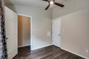 8016 Ederville Cir, Fort Worth, TX 76120 - Photo 13