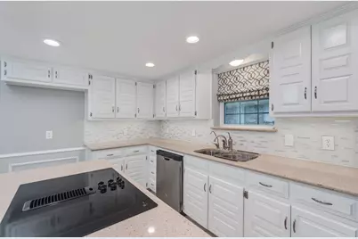 900 Lexington Drive, Plano, TX 75075 - Photo 15