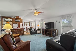 1075 Walnut Creek Rd, Gordonville, TX 76245 - Photo 13