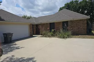 107 N Winding Oaks Dr, Wylie, TX 75098 - Photo 1