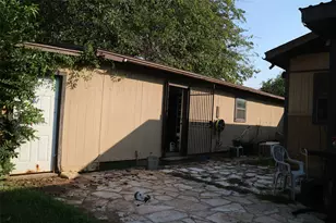 3601 Green Brook St, Granbury, TX 76048 - Photo 11