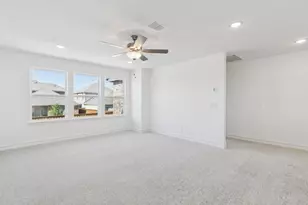 3900 Lynx Ct, Little Elm, TX 75068 - Photo 11