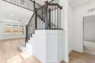 3900 Lynx Ct, Little Elm, TX 75068 - Photo 3