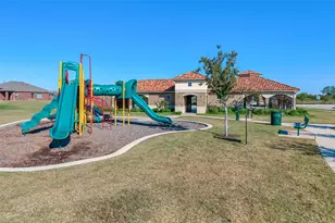 1832 Velarde Rd, Fort Worth, TX 76131 - Photo 35