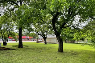 400 S Broad St, Saint Jo, TX 76265 - Photo 5