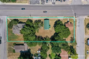 400 S Broad St, Saint Jo, TX 76265 - Photo 1