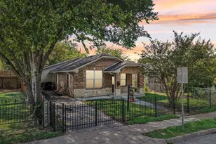 1107 S Waverly Dr, Dallas, TX 75208 - Photo 37