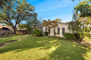 2733 Biloxi Ln, Mesquite, TX 75150 - Photo 3