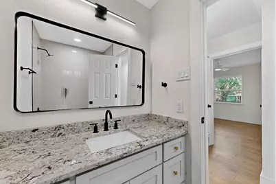 5920 Keeneland Parkway, Dallas, TX 75211 - Photo 15