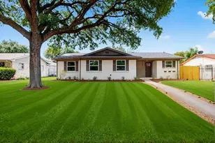 5920 Keeneland Pkwy, Dallas, TX 75211 - Photo 1