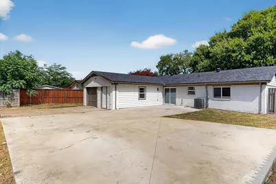 5920 Keeneland Parkway, Dallas, TX 75211 - Photo 21