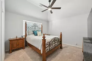 1012 Emerald Trce Dr, Justin, TX 76247 - Photo 29