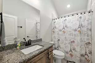 1012 Emerald Trce Dr, Justin, TX 76247 - Photo 31