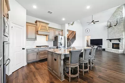 1012 Emerald Trace Drive, Justin, TX 76247 - Photo 7