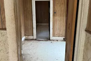 588 S Minter St, Stephenville, TX 76401 - Photo 5