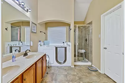 1505 Wickham Drive, Burleson, TX 76028 - Photo 9