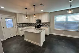 428 E Nelson St, Denison, TX 75021 - Photo 5