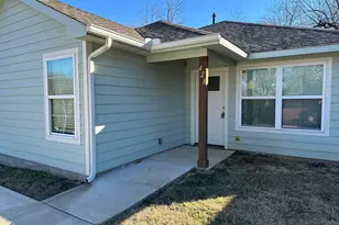 428 E Nelson St, Denison, TX 75021 - Photo 1