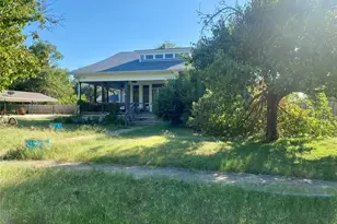 407 S Tyler St, McGregor, TX 76657 - Photo 17