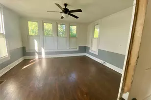 407 S Tyler St, McGregor, TX 76657 - Photo 11