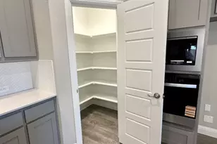 2513 Goldfinch Dr, Denton, TX 76205 - Photo 3