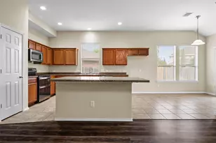 15705 Ringdove Ct, Fort Worth, TX 76262 - Photo 13