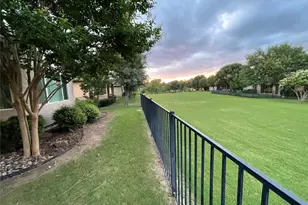 11800 Southerland Dr, Denton, TX 76207 - Photo 25